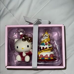 Hello Kitty Pink and White Dining Serveware Set